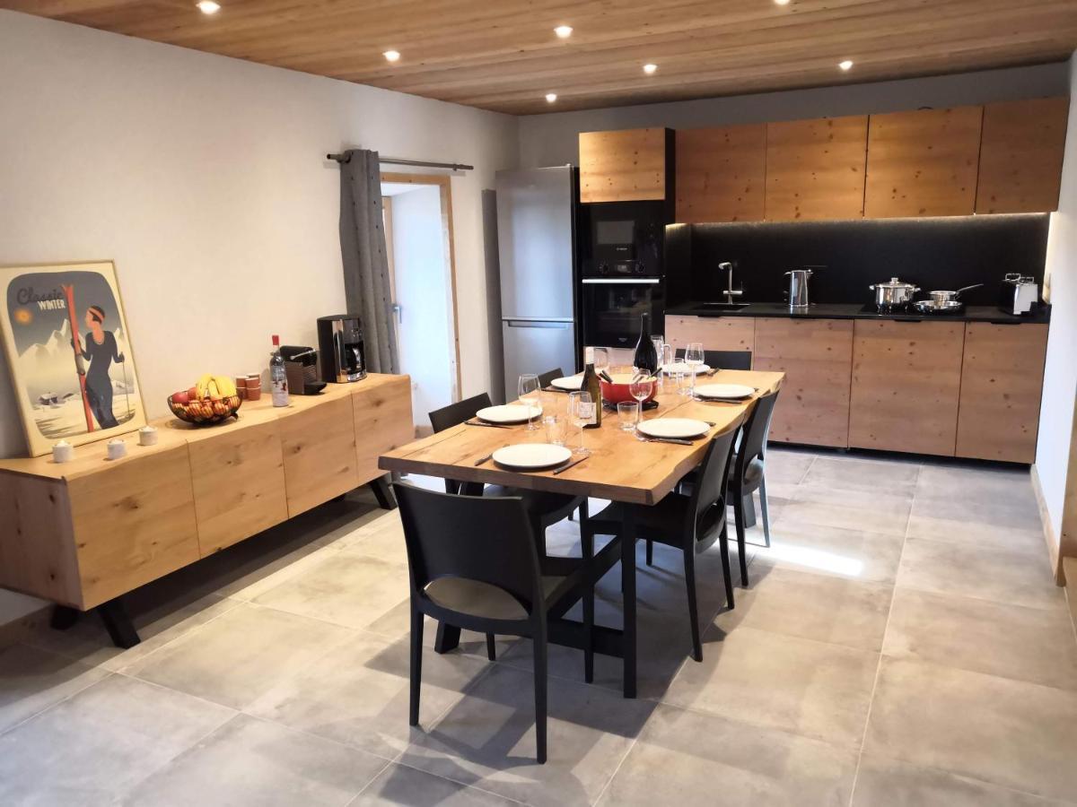 Chez Leon, Jacuzzi Et Sauna Des Le 1Er Septembre 2025 Samoens Exterior photo