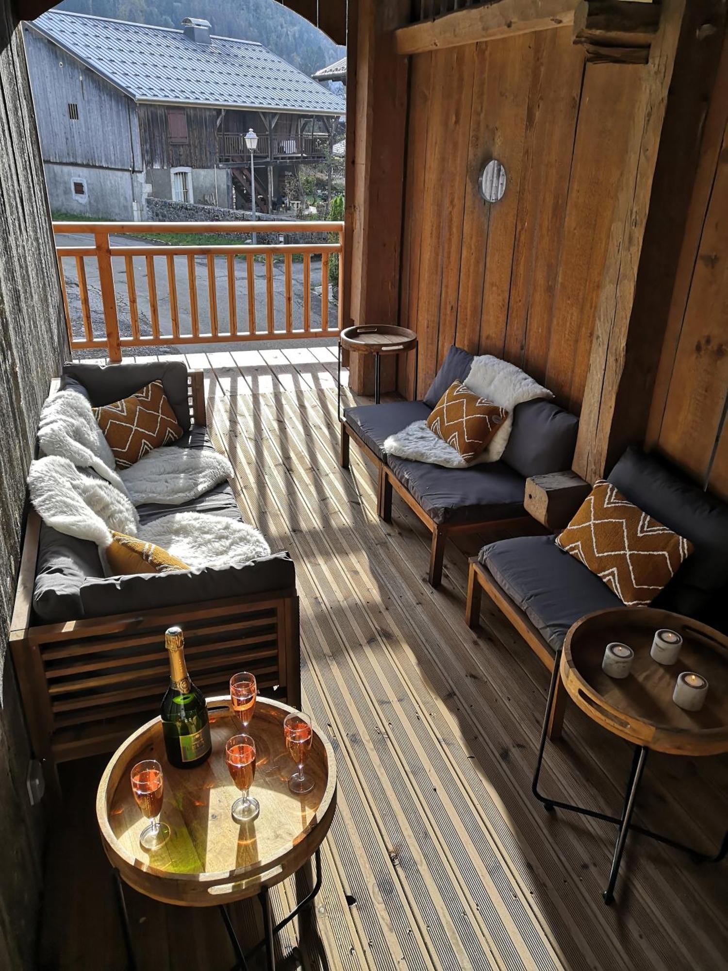 Chez Leon, Jacuzzi Et Sauna Des Le 1Er Septembre 2025 Samoens Exterior photo