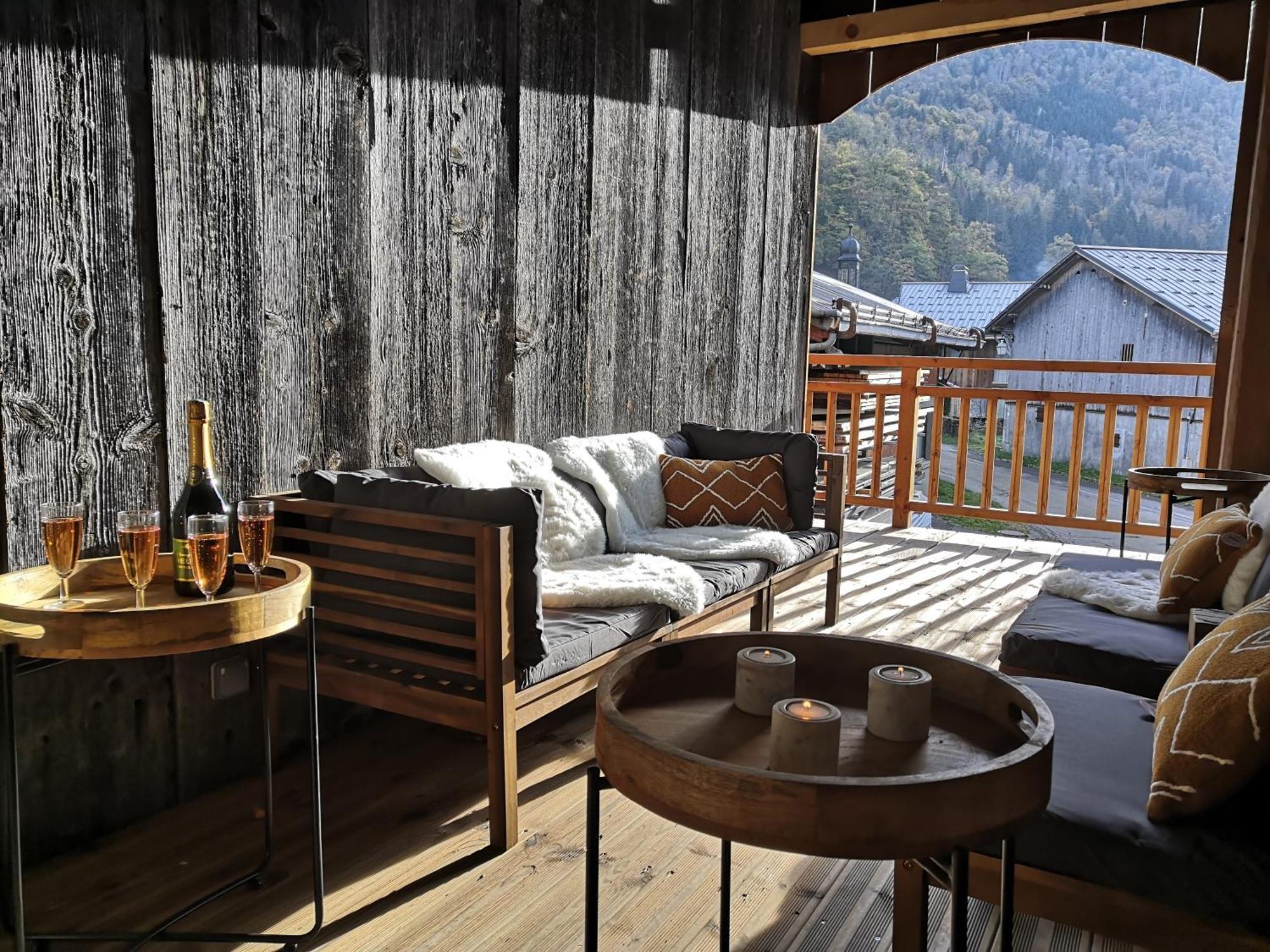 Chez Leon, Jacuzzi Et Sauna Des Le 1Er Septembre 2025 Samoens Exterior photo