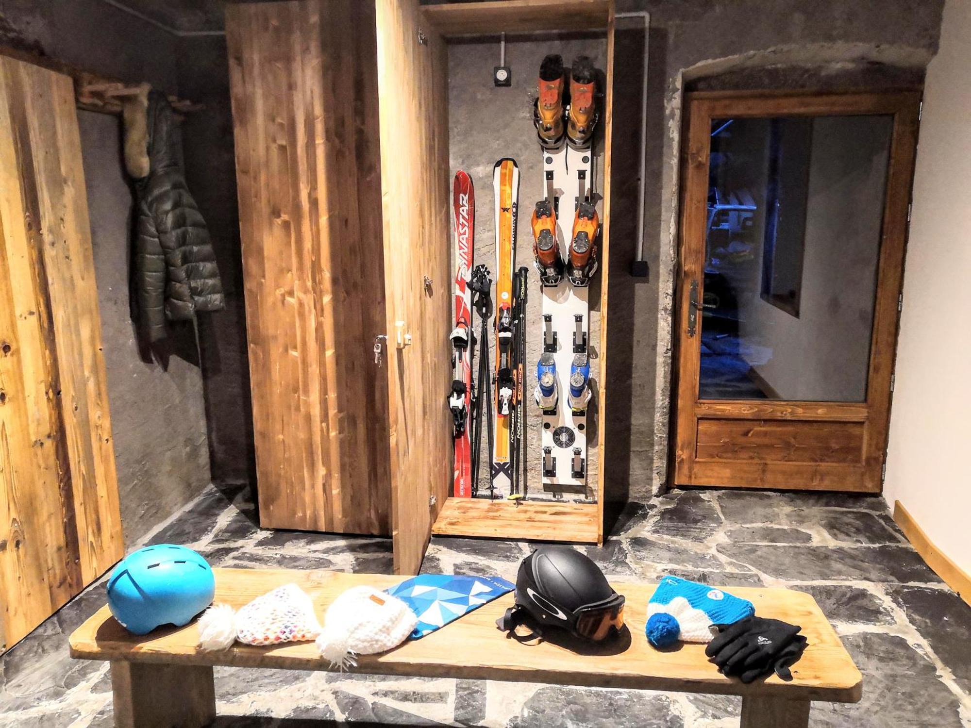 Chez Leon, Jacuzzi Et Sauna Des Le 1Er Septembre 2025 Samoens Exterior photo